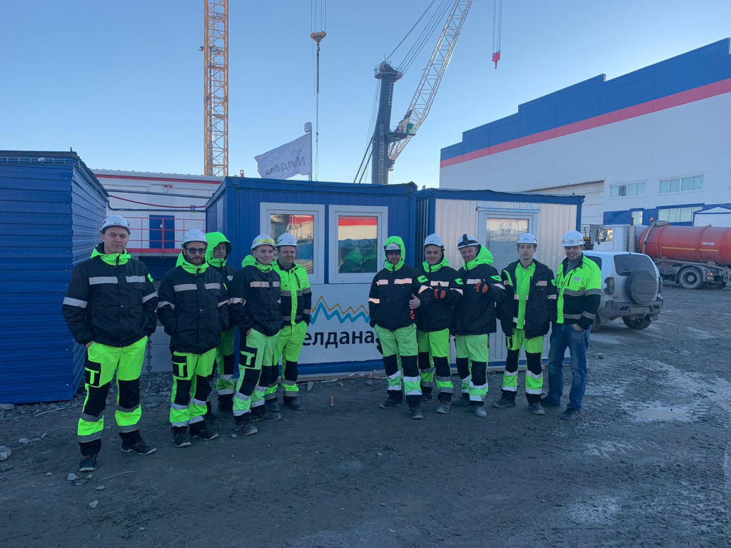 Монтажники в Мурманске от компании Мелдана.jpg